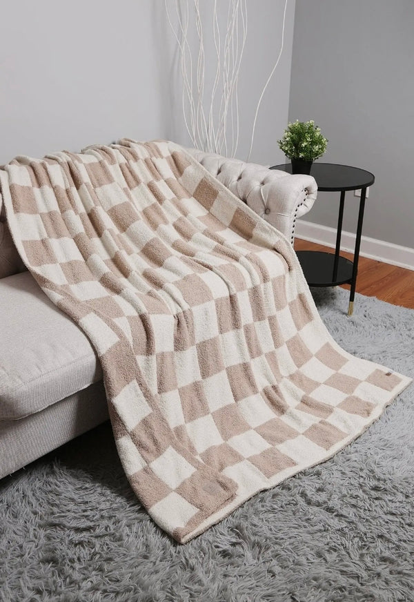 Checkered Cozy Blanket