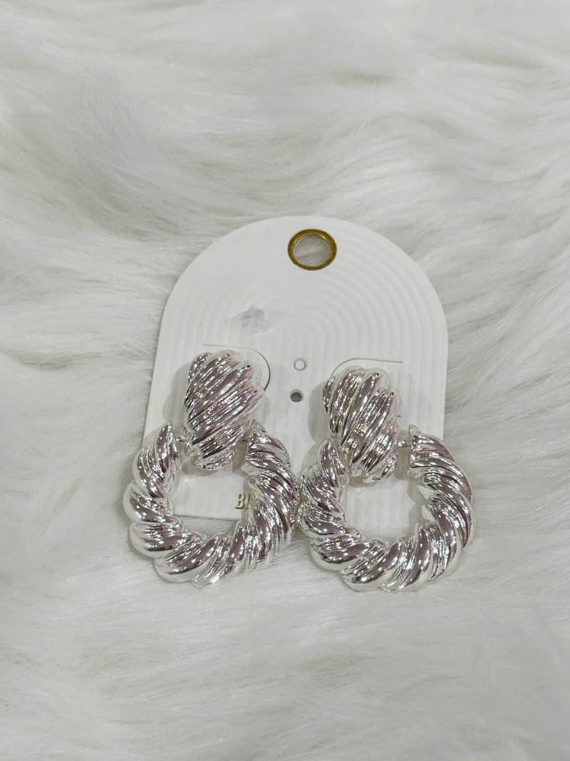 Twist Luxe Earrings