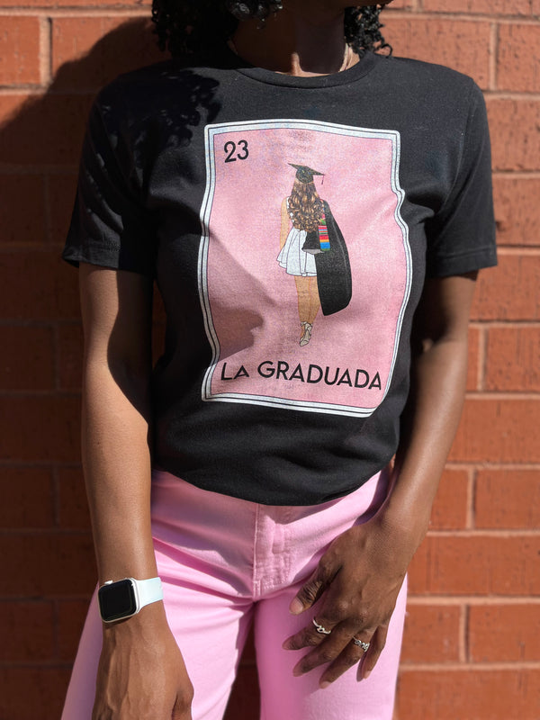 La Graduada Shirt - Black